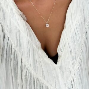 LLUME The One Necklace